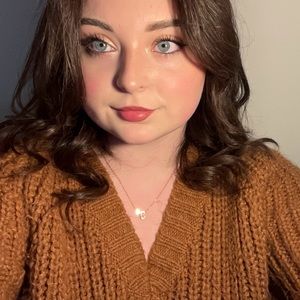 Meet your Posher, Cameron